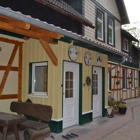 Haus Mit Turm Holiday home *